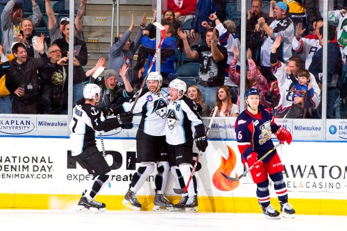 (Photo Credit: Jeff Hanisch)