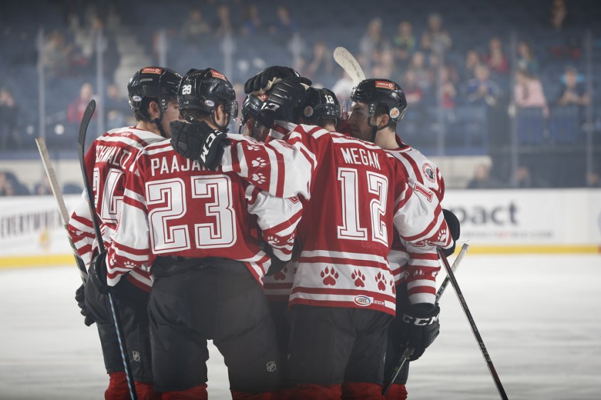 (Photo Credit: Ross Dettman)