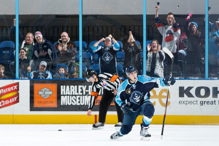 (Photo Credit: Jeff Hanisch)