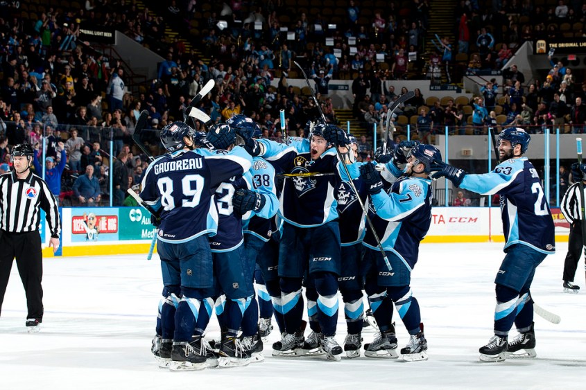 (Photo Credit: Jeff Hanisch)